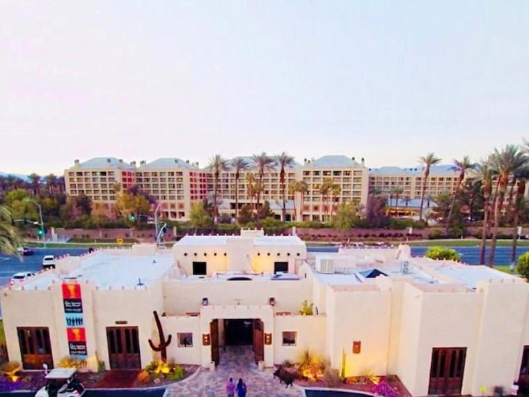Vicky's of Santa Fe, Indian Wells, United States