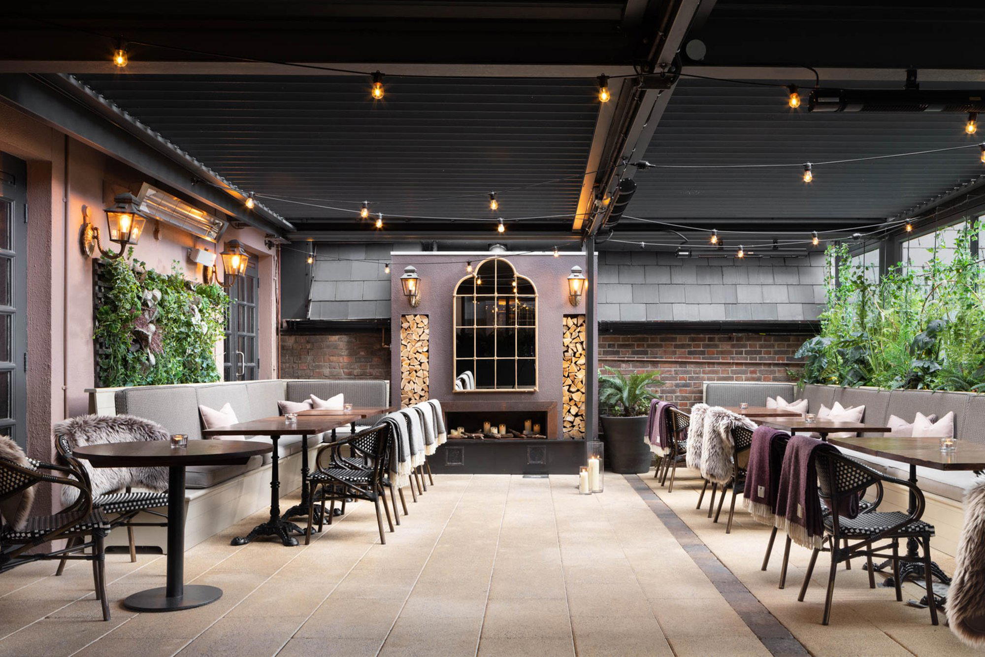 Suesey Street restaurant in Dublin, Ireland