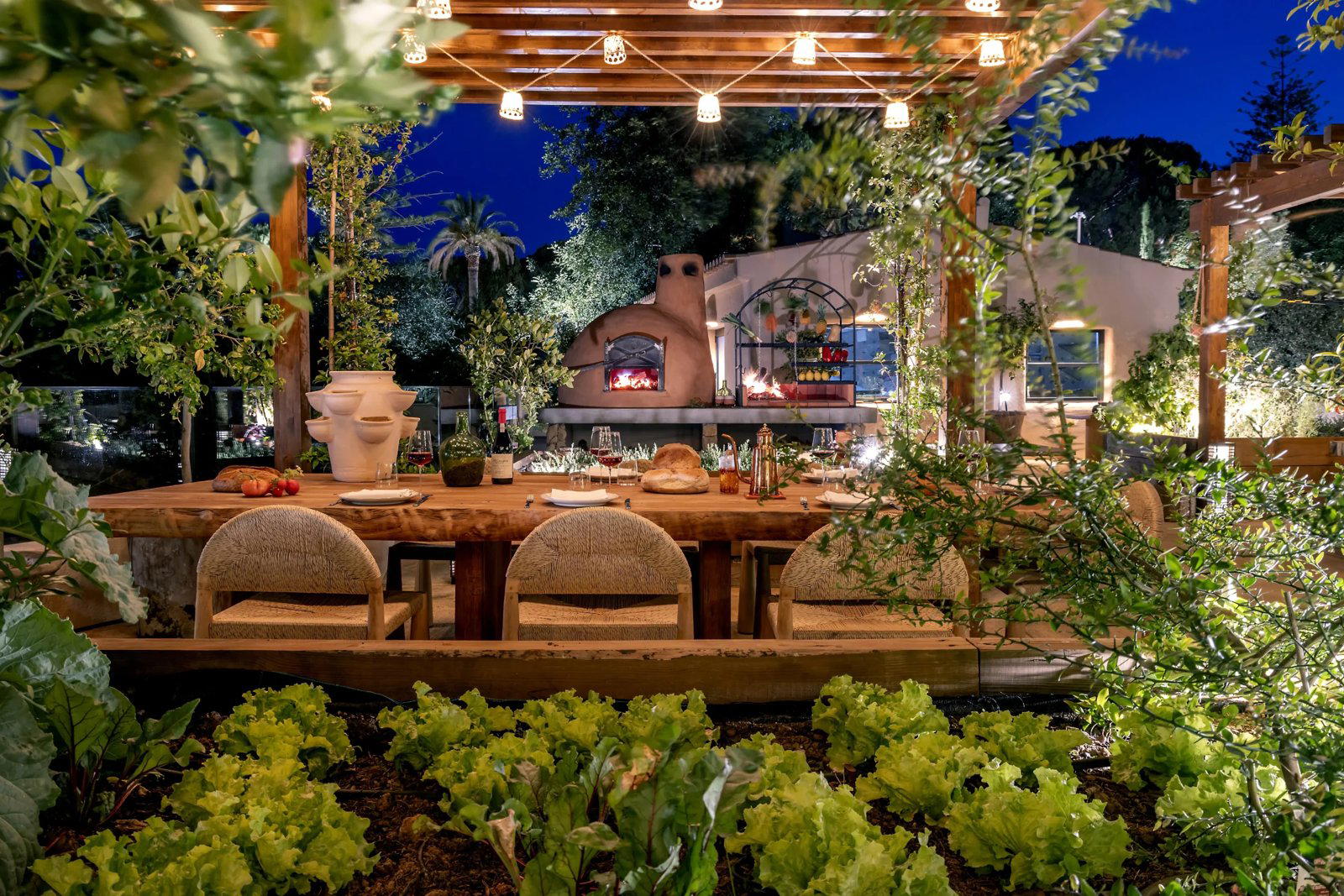 Raizes restaurant in Porches, Portugal