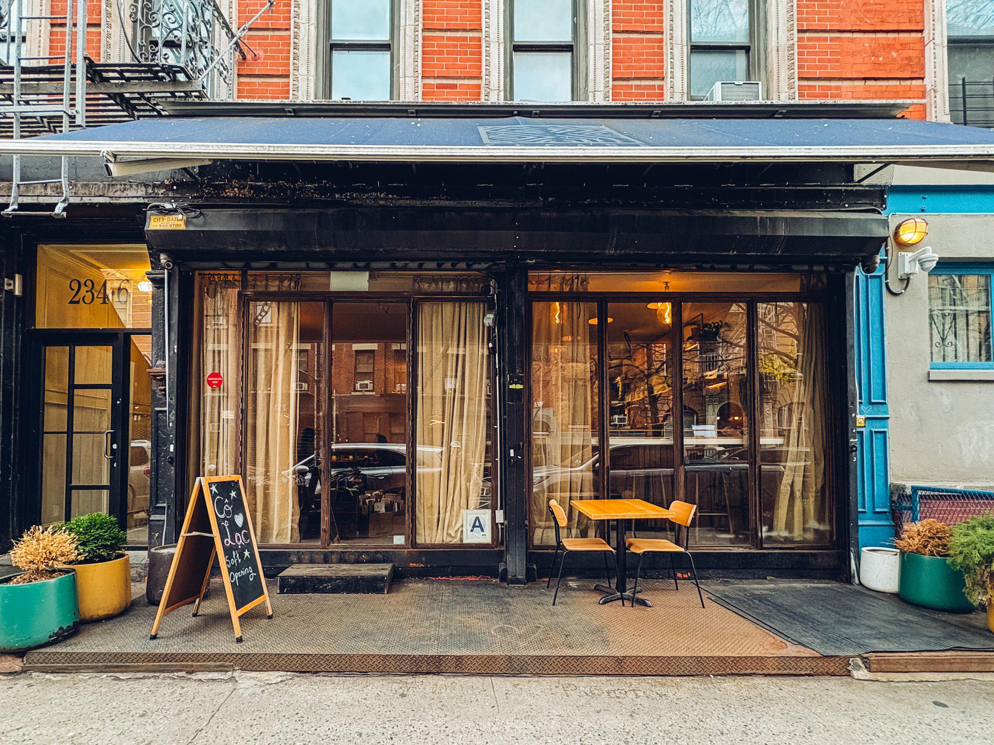 Cô Lac restaurant in New York City, United States
