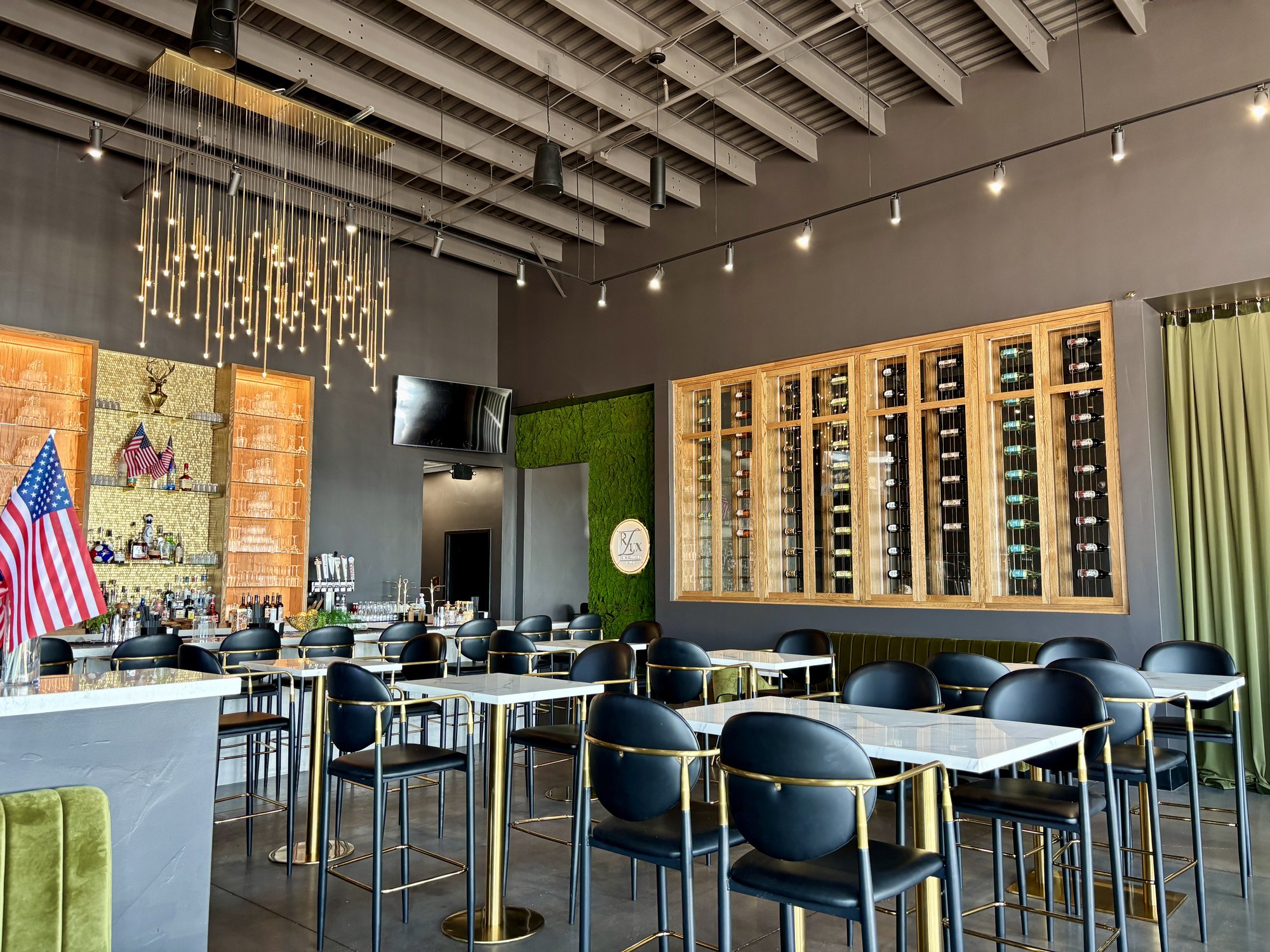 R Lux Charcuterie Lounge