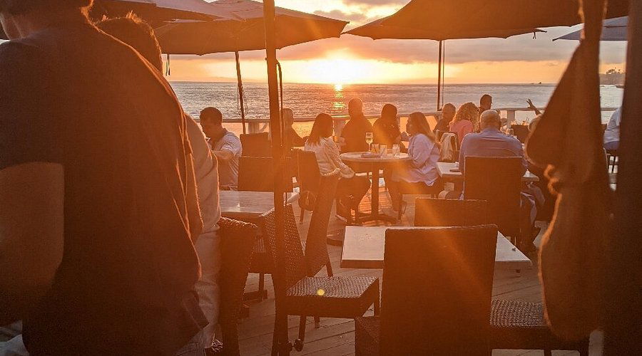 The Deck, Restaurant in Laguna Beach