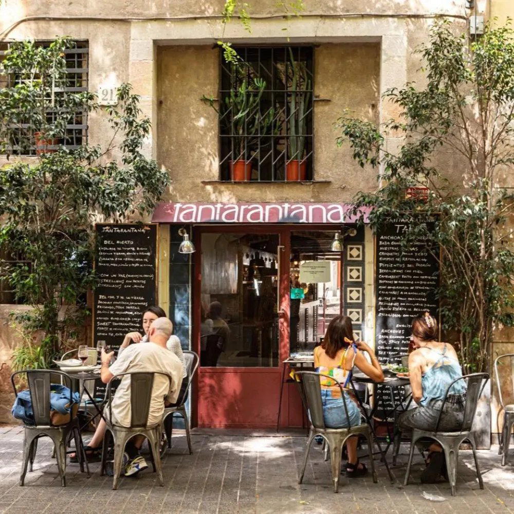 Tantarantana restaurant in Barcelona, Spain