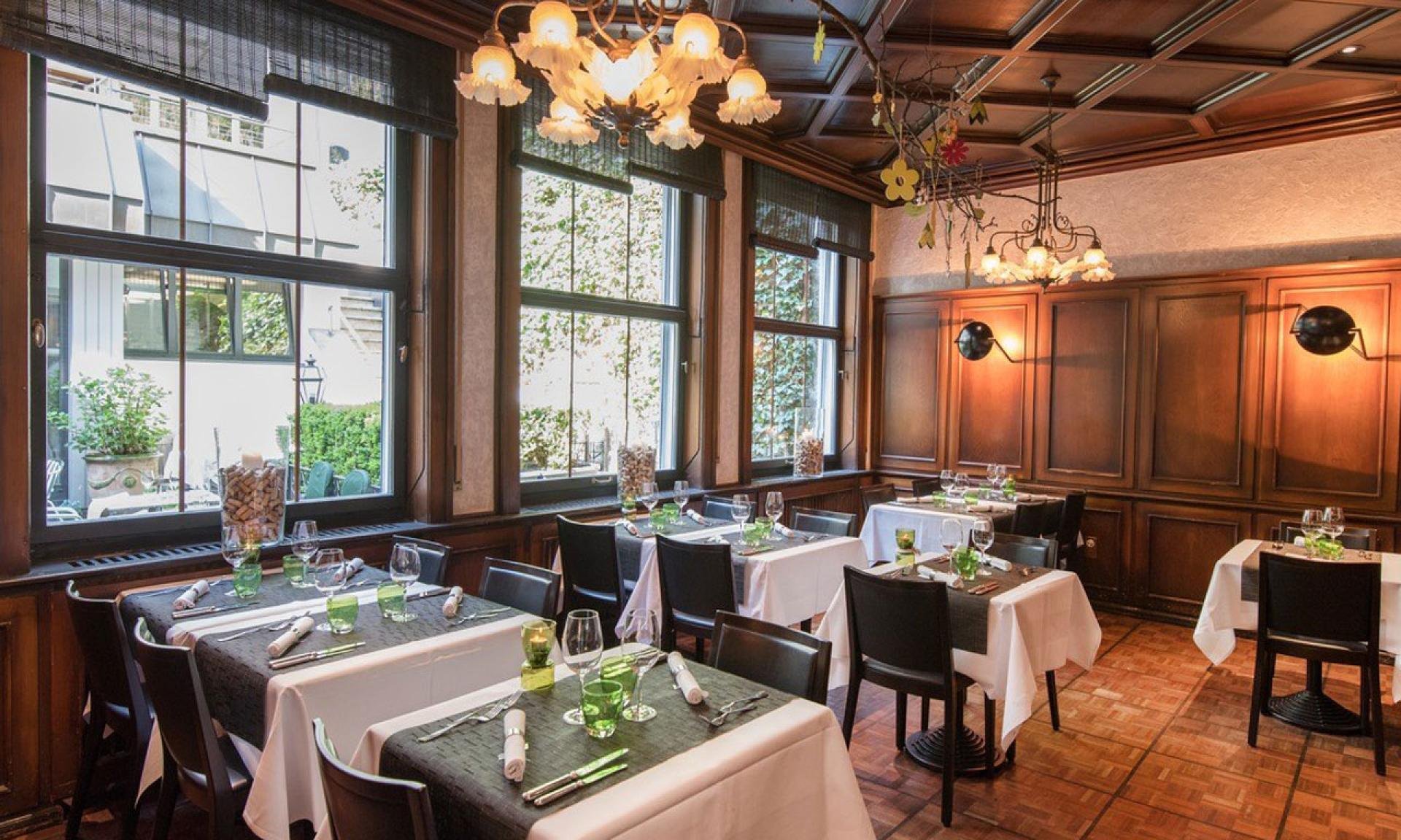 Restaurant zum Grünen Glas restaurant in Zürich, Switzerland