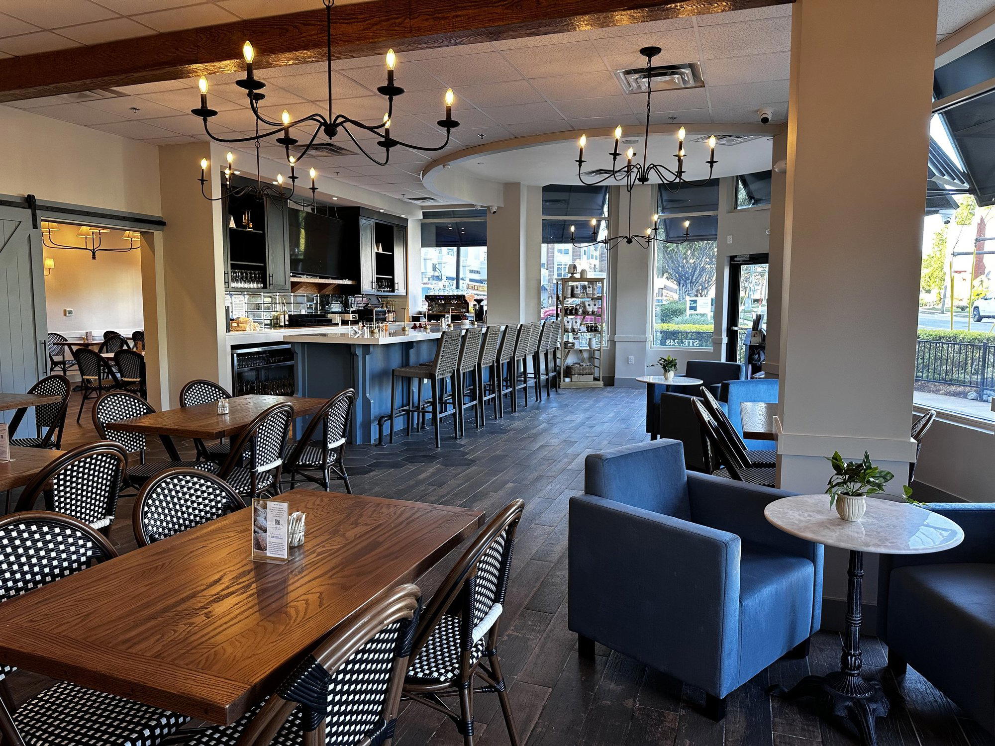 Simply Crepes - Oberlin restaurant in Raleigh, United States