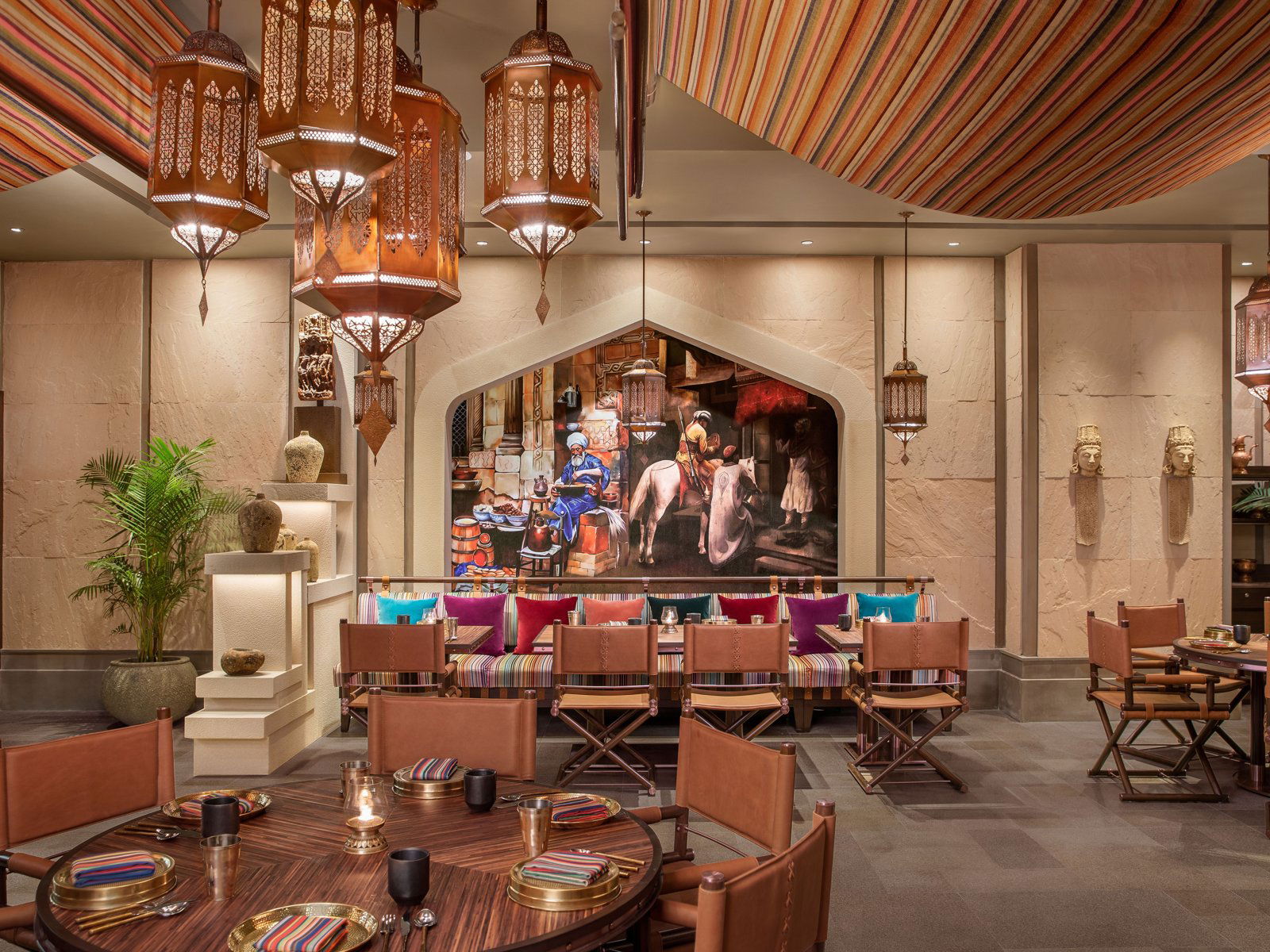 Loya, Restaurant in New Delhi