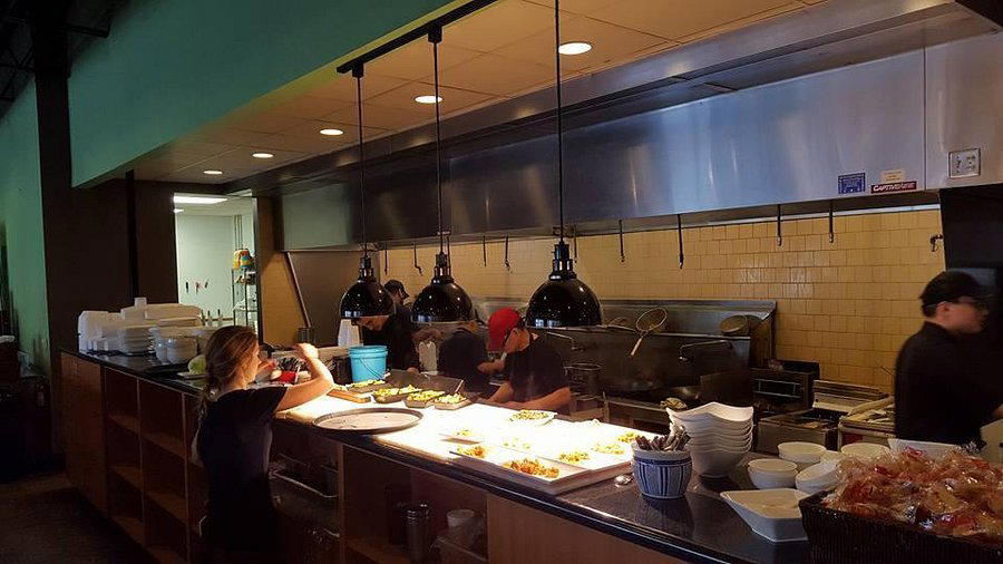 Mosa Asian Bistro restaurant in Memphis, United States