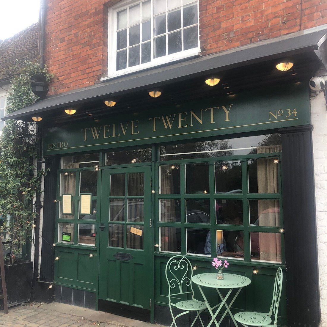 Bistro Twelve Twenty, Restaurant in Amersham
