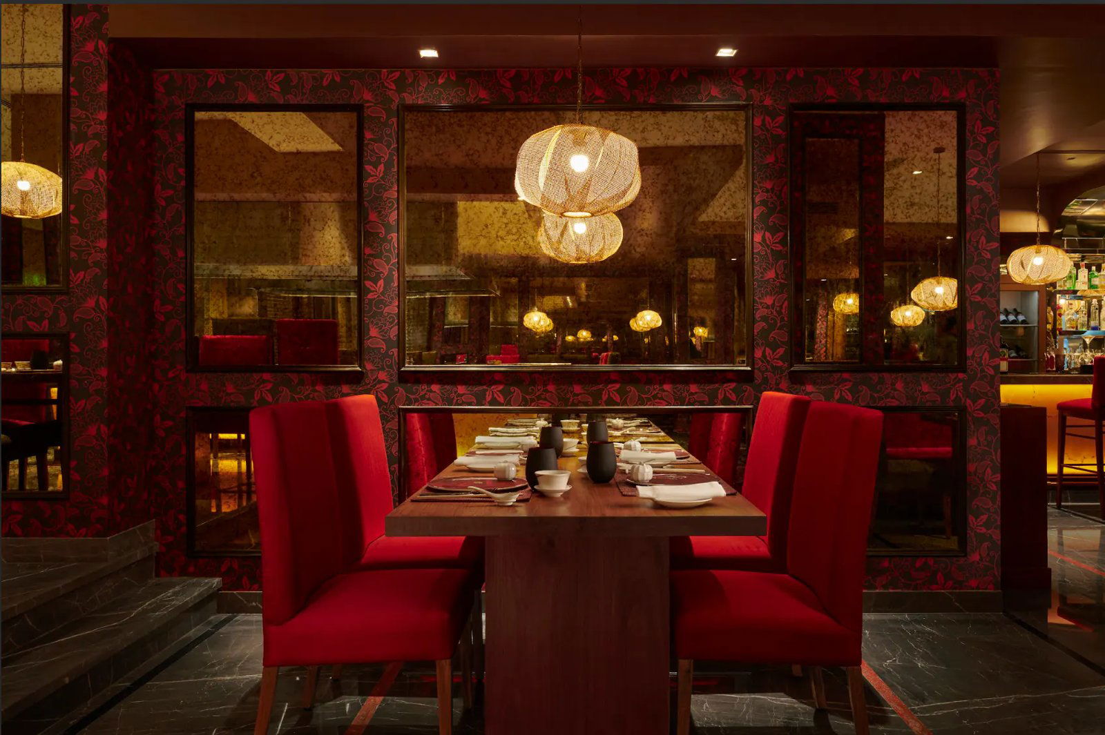 Yi Jing, Restaurant in Mumbai