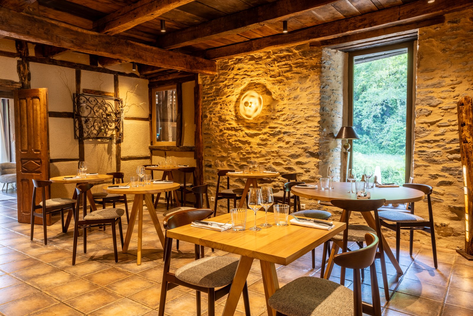 Bistrot le Héron restaurant in Conques-en-Rouergue, France