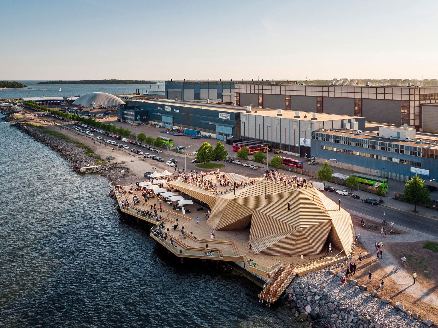 Löyly Helsinki, Restaurant in Helsinki