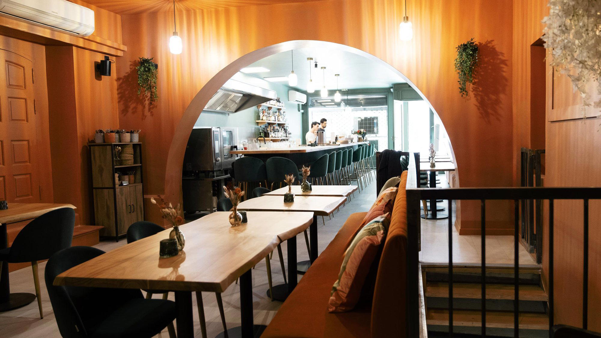 PEPERE restaurant in Marseille, France