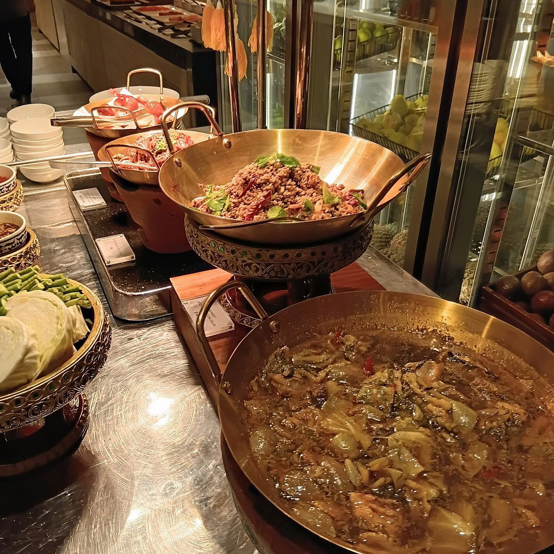 Chon Som All Day Dining, Restaurant in Bangkok
