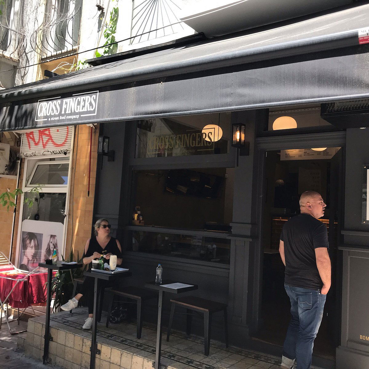 Cross Fingers, Restaurant in Istanbul
