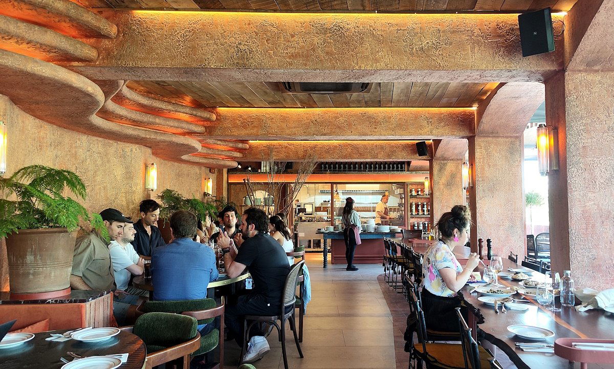 Fiero Restorán, Restaurant in Santiago