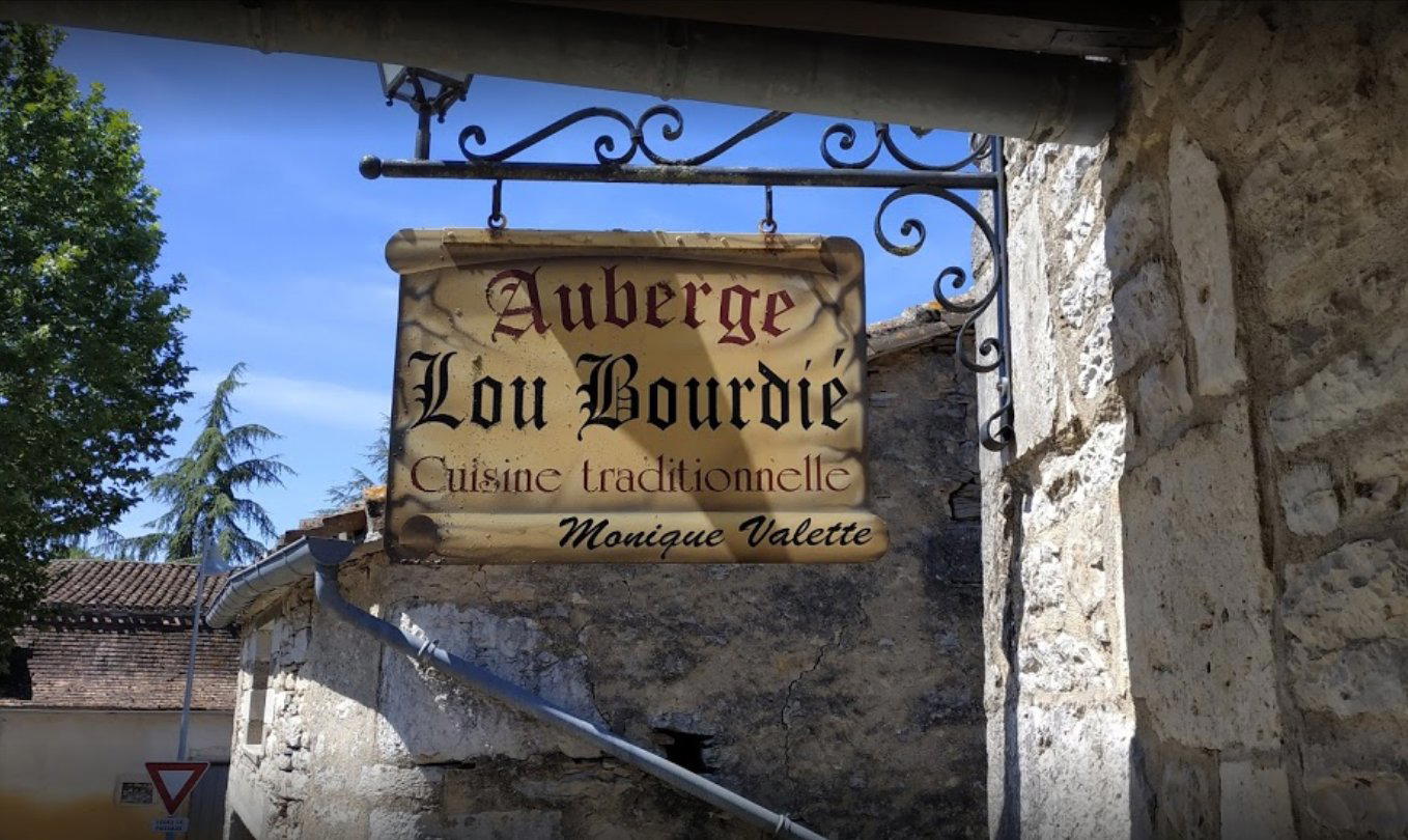 LOU BOURDIE restaurant in Bach, France