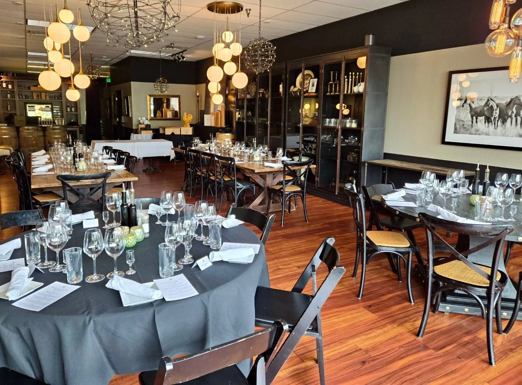 Nicoletta's Table and Marketplace