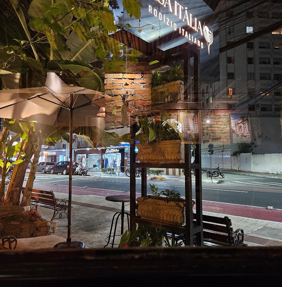 Casa Itália Rodízio Italiano restaurant in Balneario Camboriu, Brazil