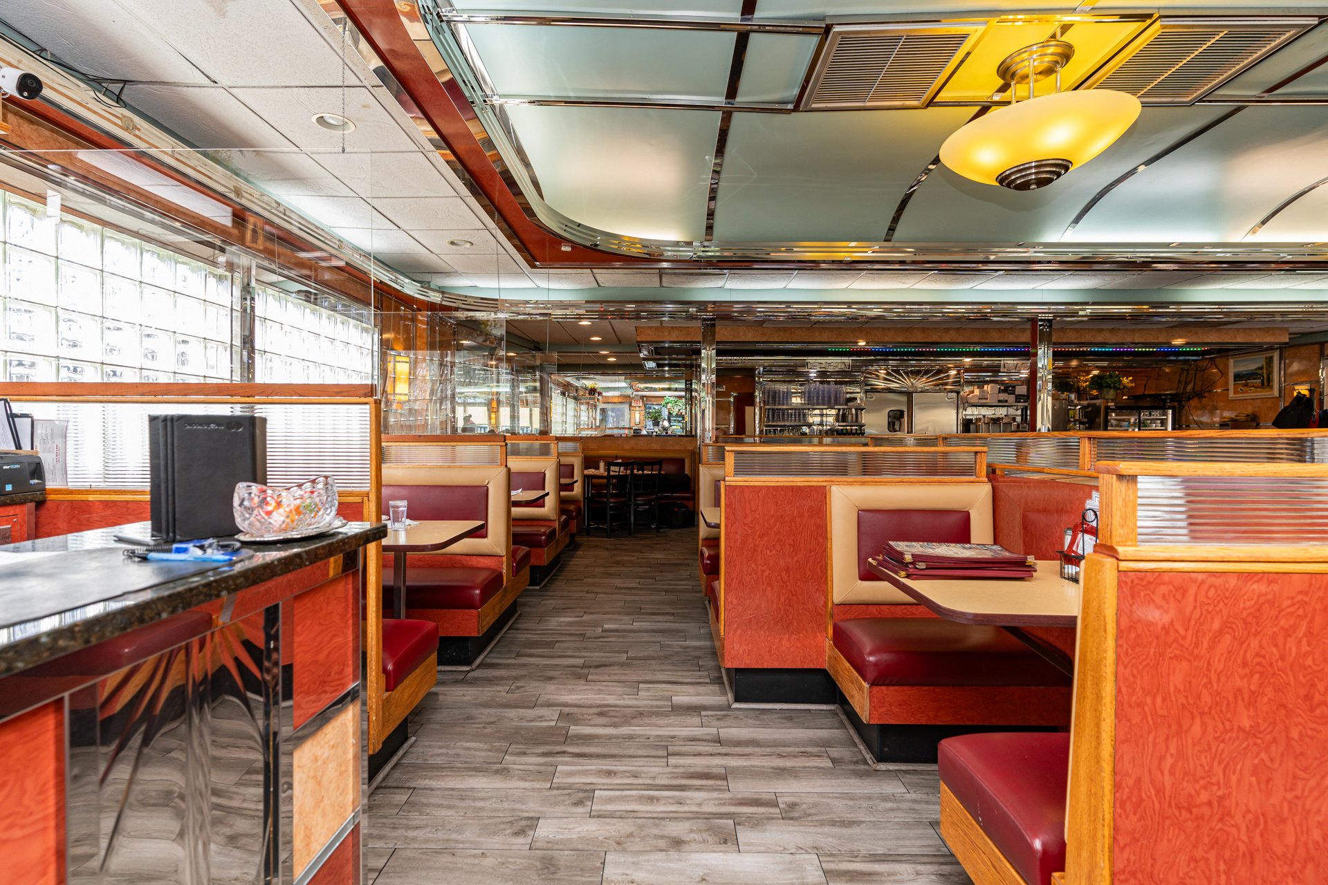 Glory Days Diner restaurant in Greenwich, United States
