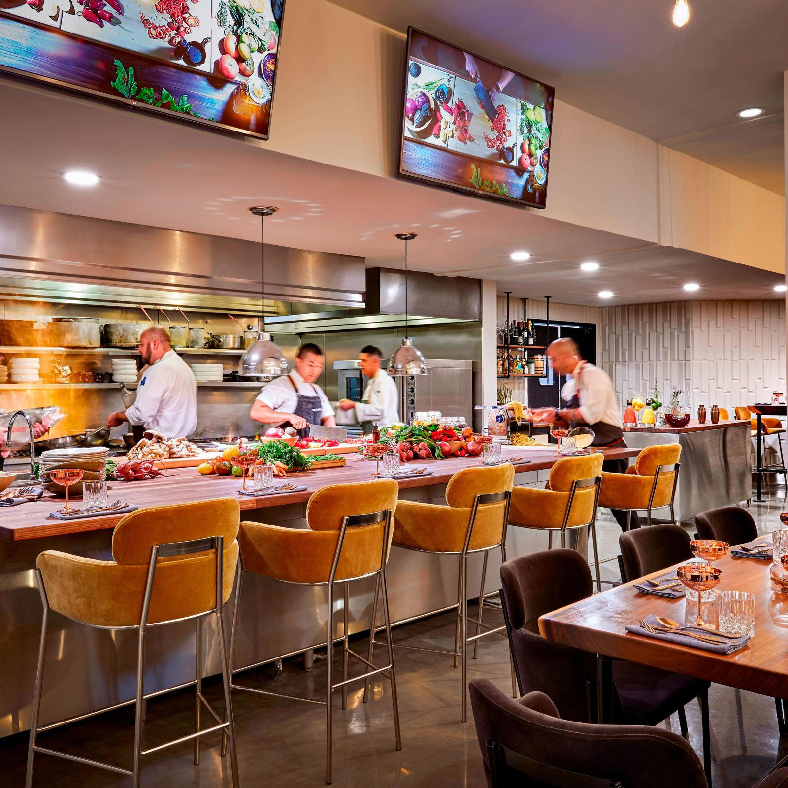 T&T Innovation Kitchen, Restaurant in Palm Desert