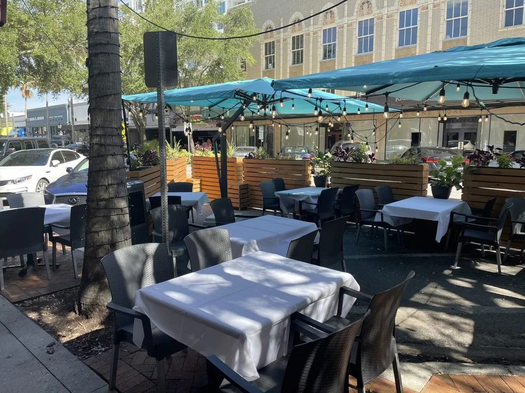 Duval's Fresh. Local. Seafood., Restaurant in Sarasota