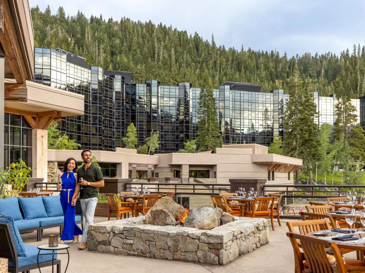 Six Peaks Grille restaurant in Olympic Valley
