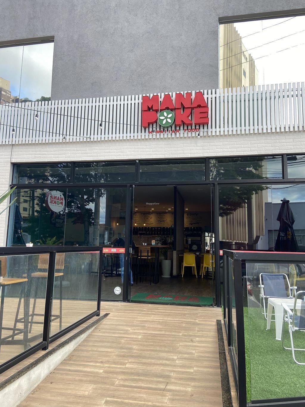 Mana Poke Itú restaurant in Itu