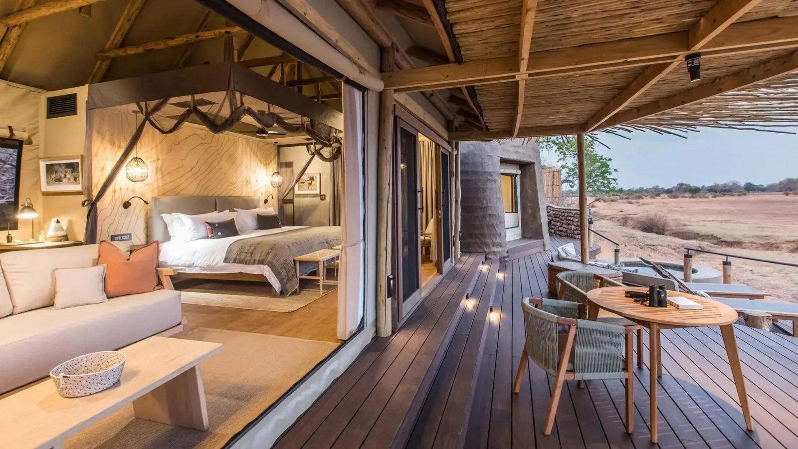 Safari Deck restaurant in Mala Mala Game Reserve