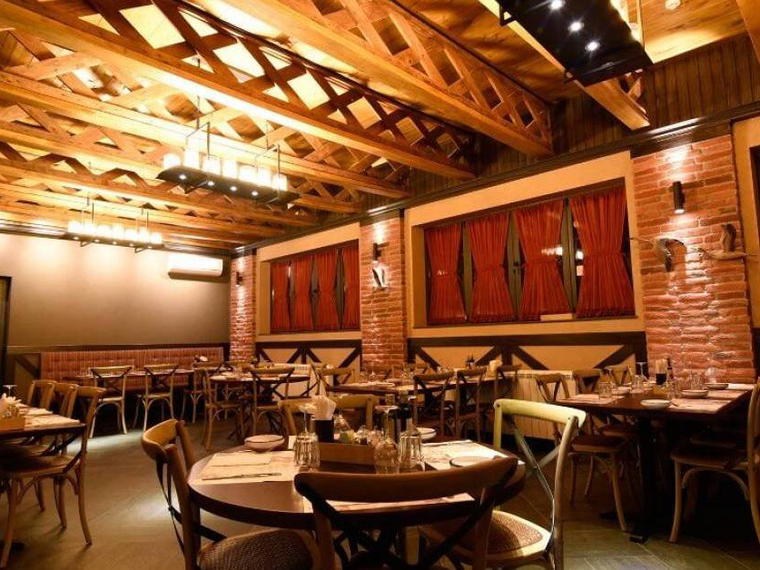 RESTORAN BABAROGA, Belgrade, Serbia