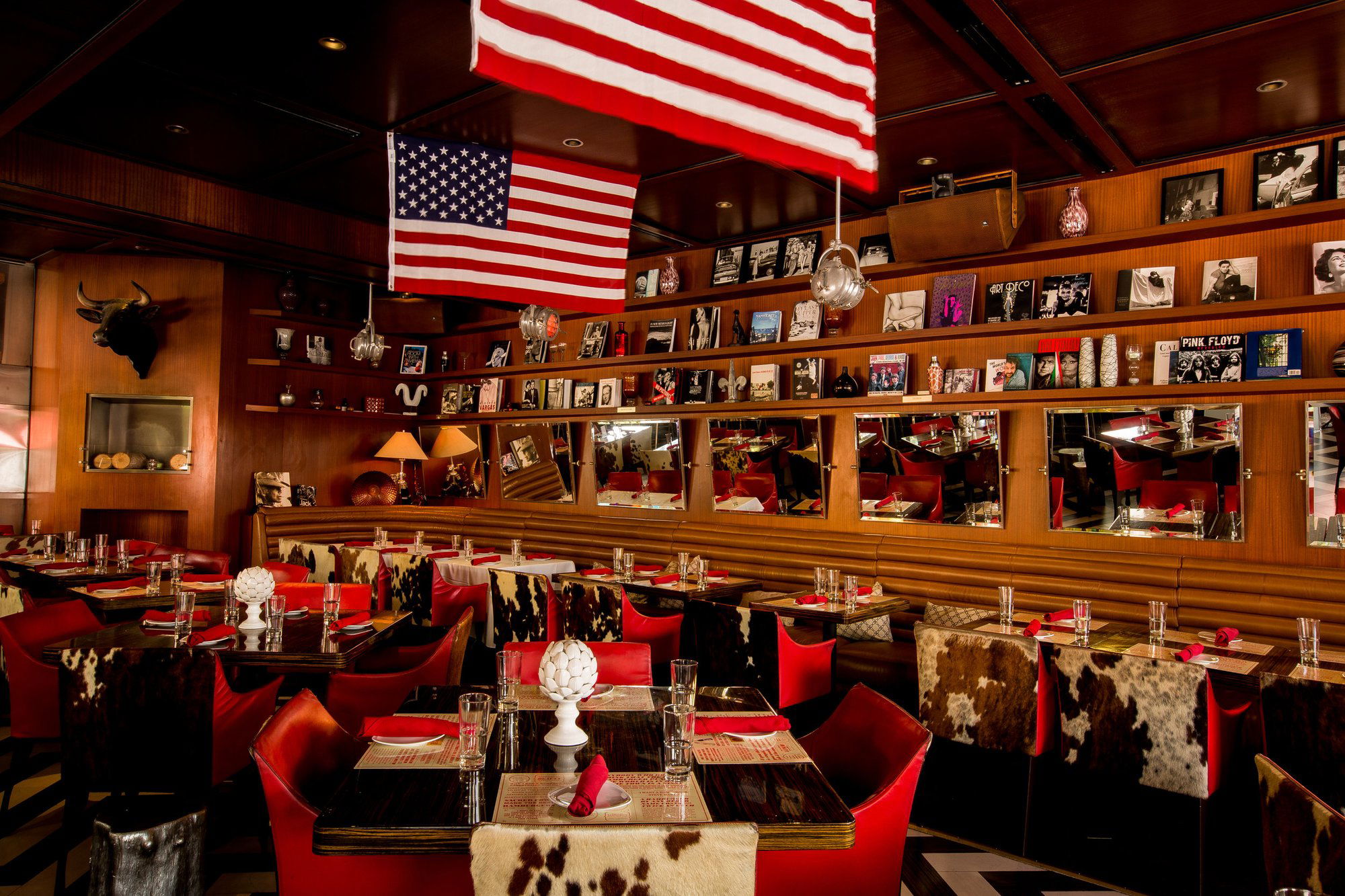 The Office, Restaurant in Delray Beach