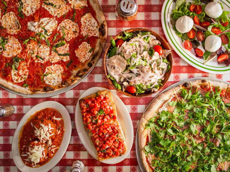 Charlie's Trio, Alhambra, United States