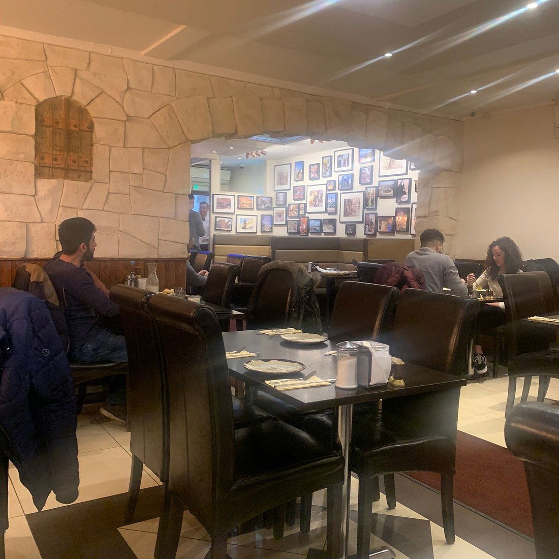 Al Enam, Restaurant in London