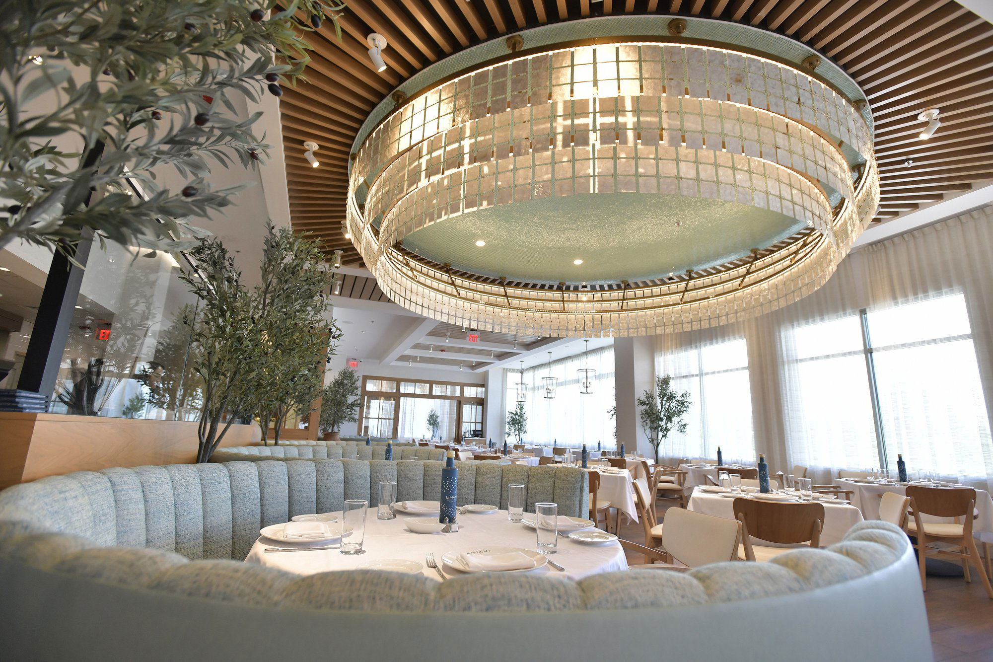 Limani Grille Seaport, Restaurant in Boston