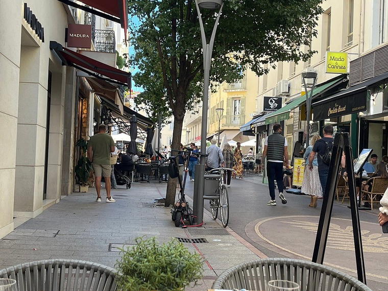 Le Grain de Sel, Cannes, France