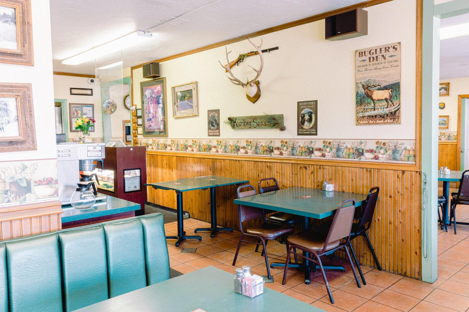 Ramona Cafe restaurant in Ramona