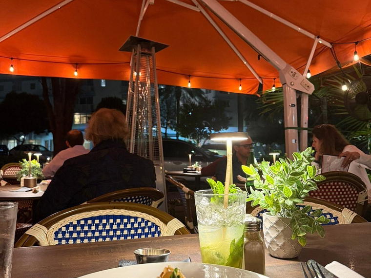 Oliver's Bistro, Miami Beach, United States