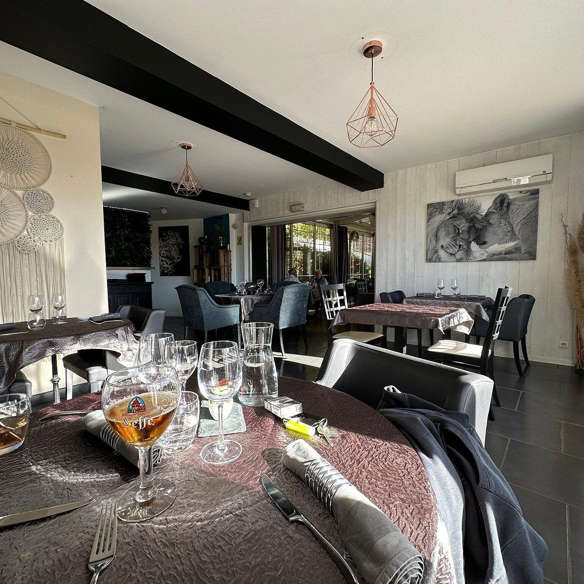 La Réserve restaurant in Le Bosc, France