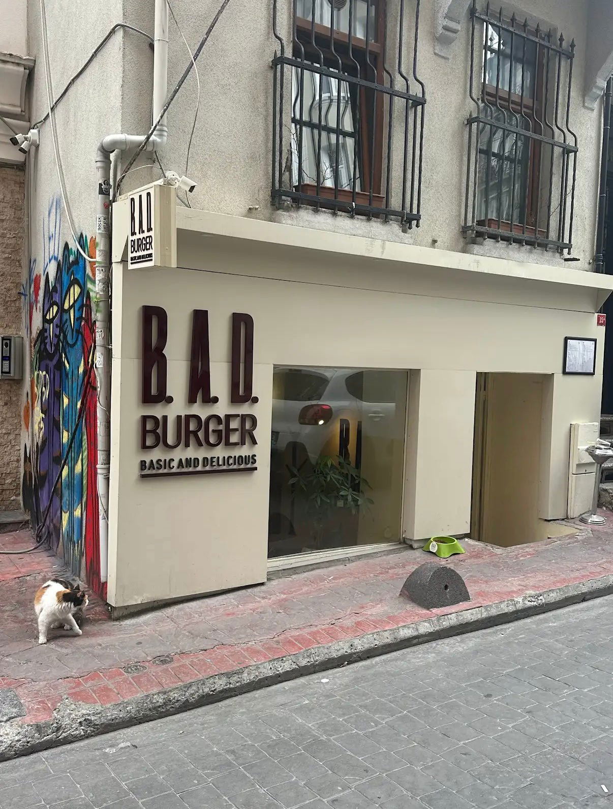 B.A.D Burger Basic And Delicious Suadiye, Restaurant in Istanbul
