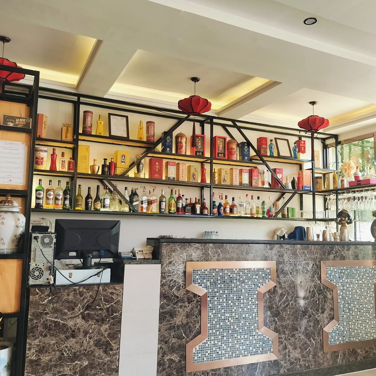 Le Dragon d'Or restaurant in Niamey, Niger