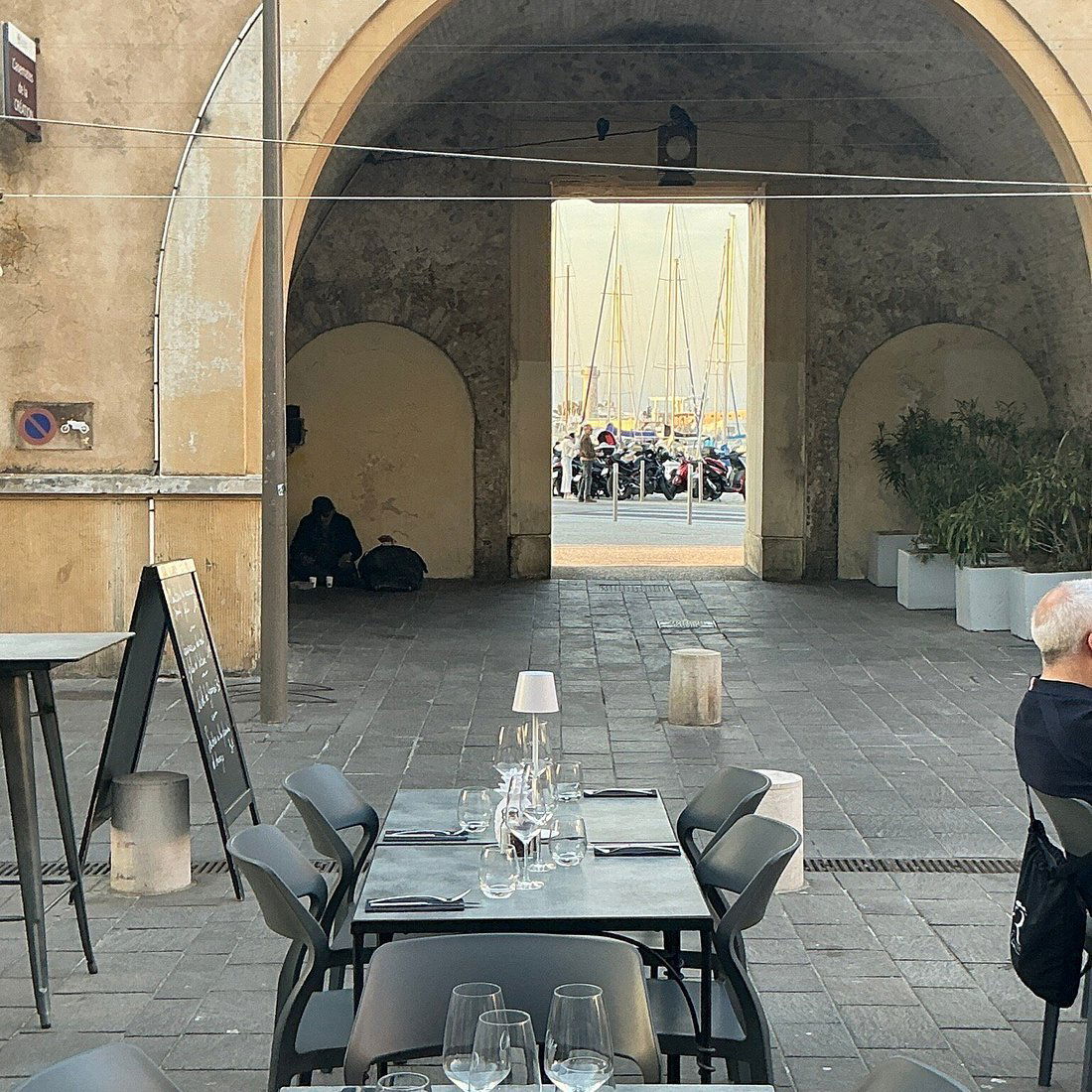 Restaurant de la Gravette, Restaurant in Antibes