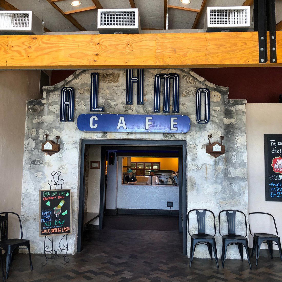 Alamo Cafe restaurant in San Antonio, United States