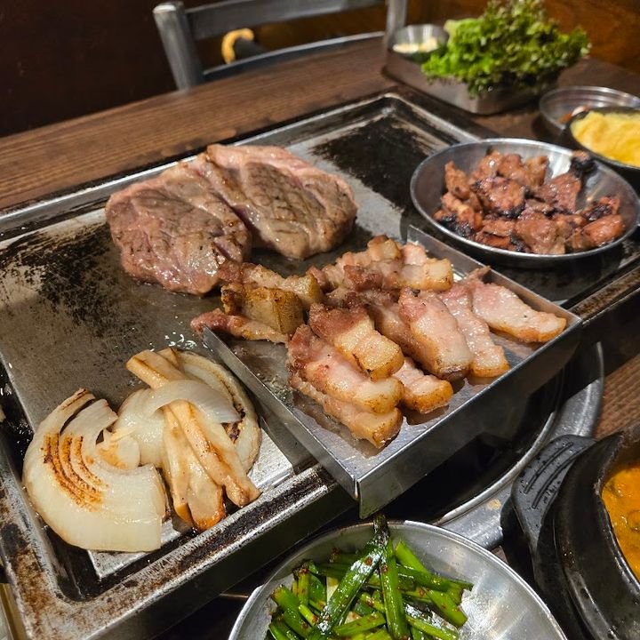 Soosanghan BBQ ììíê½ë¼ì§ l Korean BBQ, Palisades Park, United States