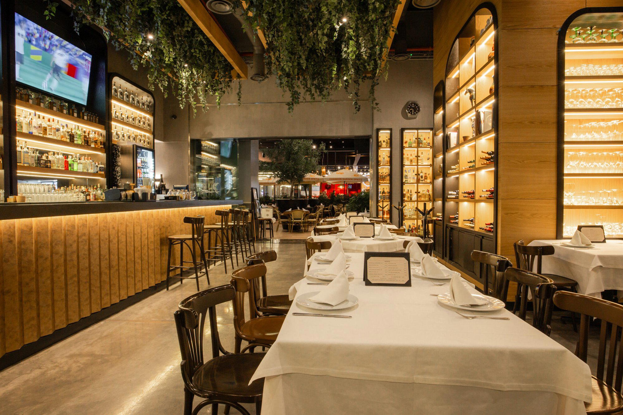 Los Canarios Miyana restaurant in Mexico City, Mexico