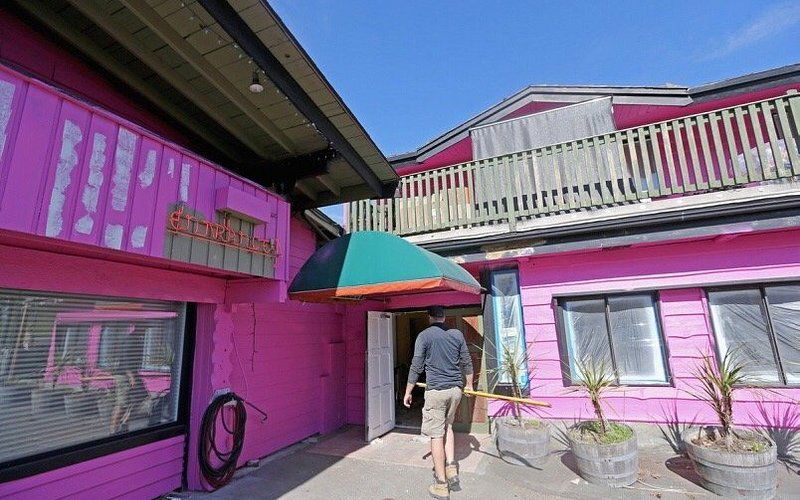Floyd's Diner, Restaurant in Victoria