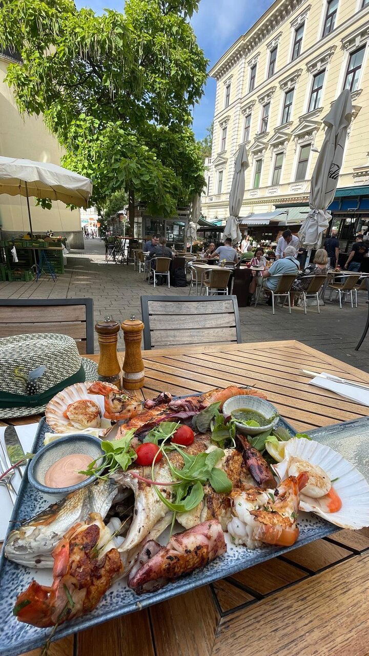 Atlantis, Restaurant in Vienna
