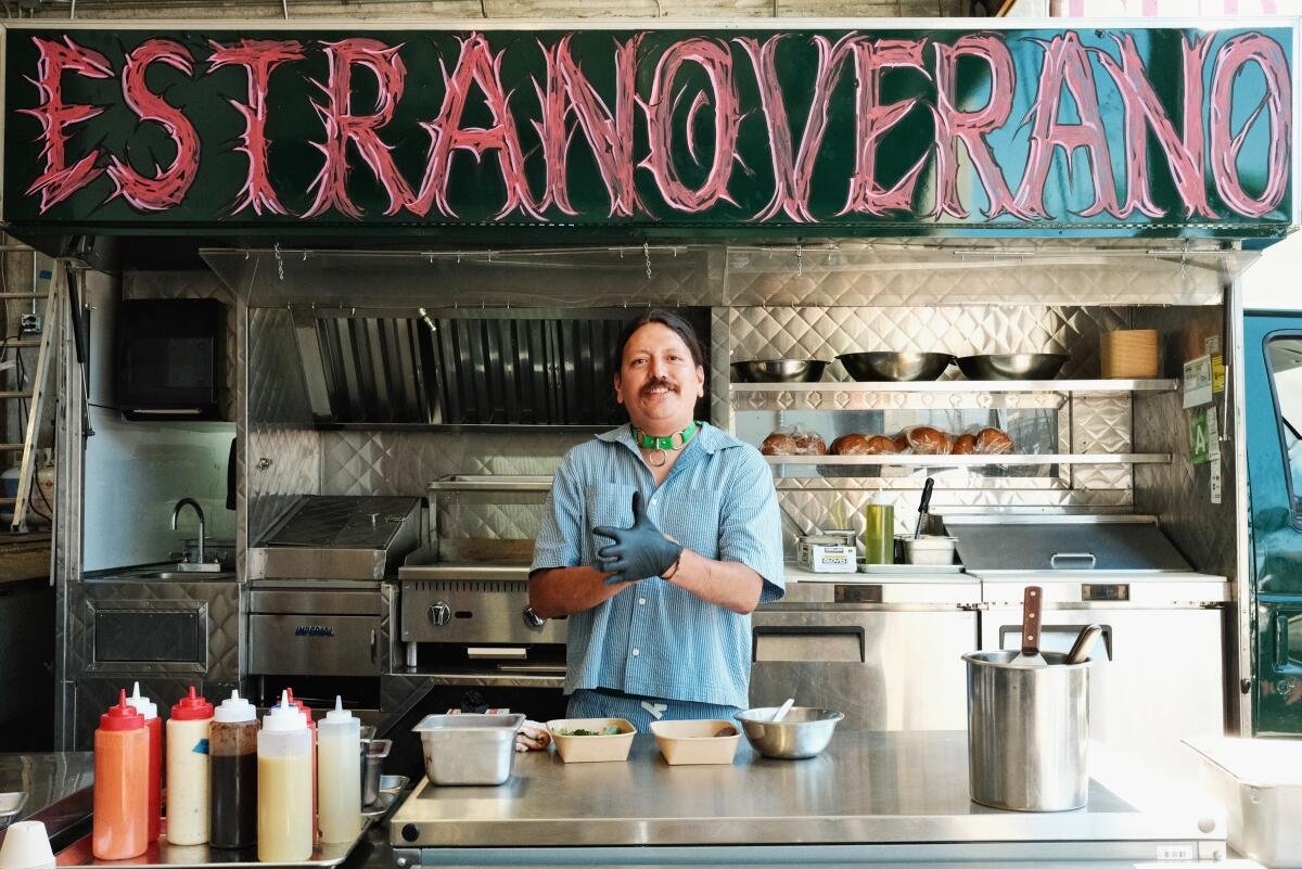 Estrano Verano, Restaurant in Los Angeles