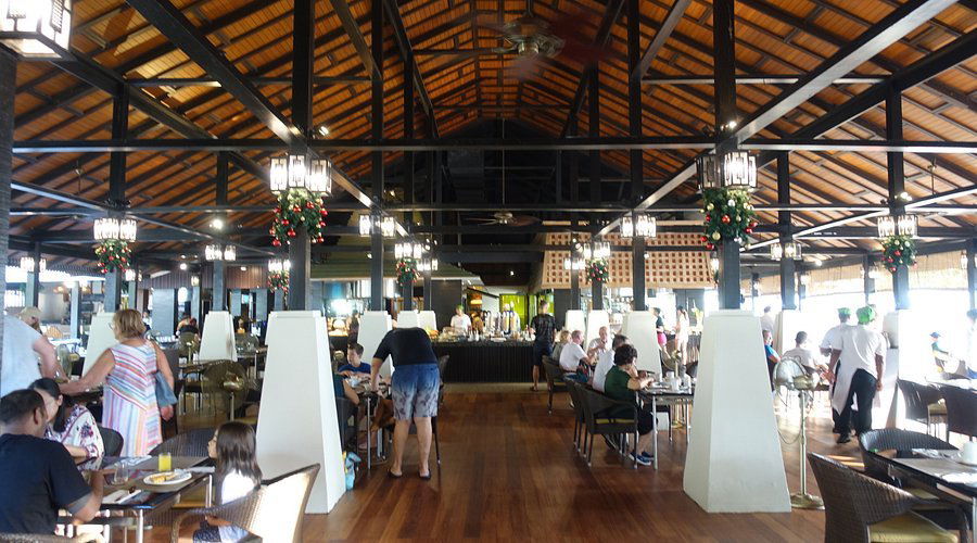 Feast Village, Restaurant in Lumut