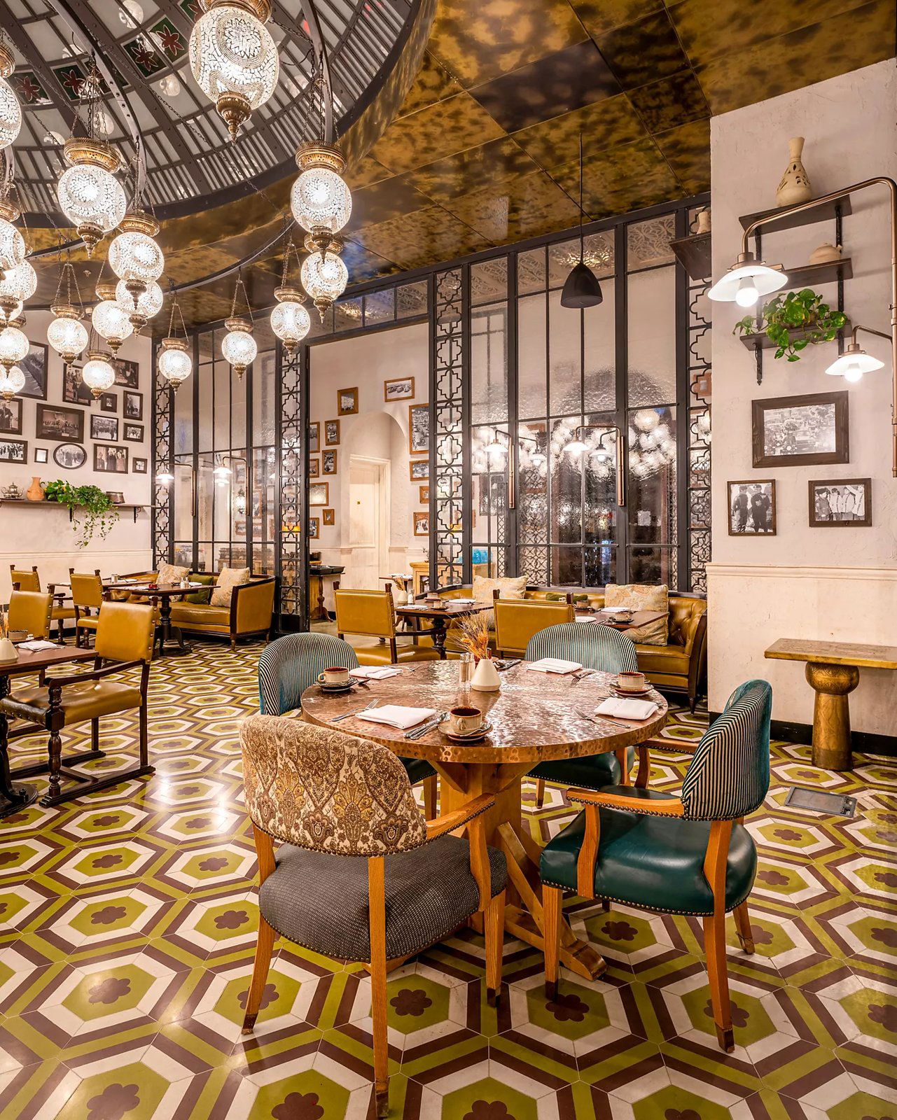 Nur Lebanese, Restaurant in Amman