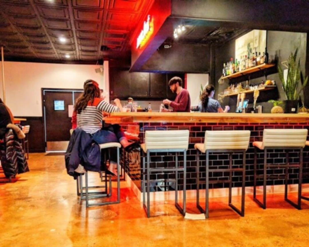 Moseberth's Fried Chicken restaurant in Portsmouth