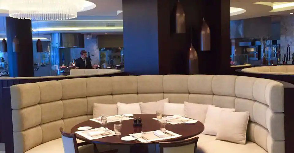 Mezzerie, Restaurant in Dubai